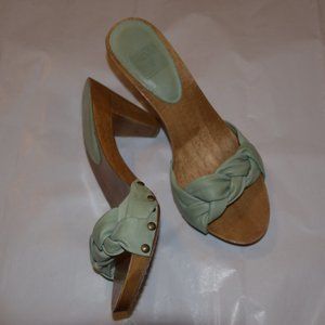 Frye Sammy Softie Wooden Heels 6.5 N/A after 4/4